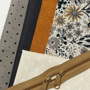 Karoline  - matrpk orginalstoffer, glidelås med mere