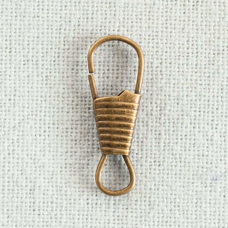 Karabinkrok  - gammel messing