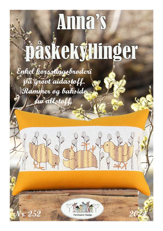 Anna`s påskekyllinger naturfarget pute - matrpk