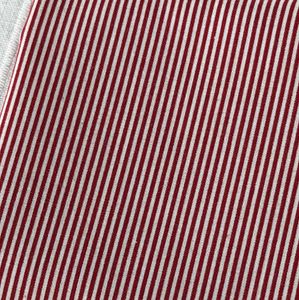 Røde og hvite striper - smalt smalt