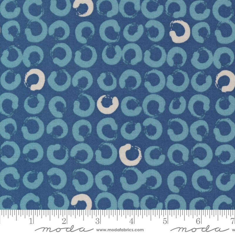 Bluish - Blå med ugjevne rundinger 50cm